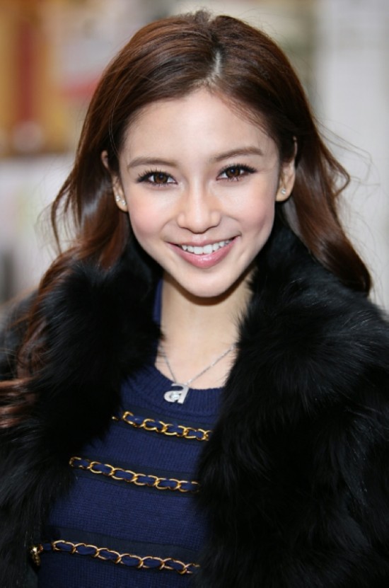 angelababy甜美百变造形是怎么练成的?