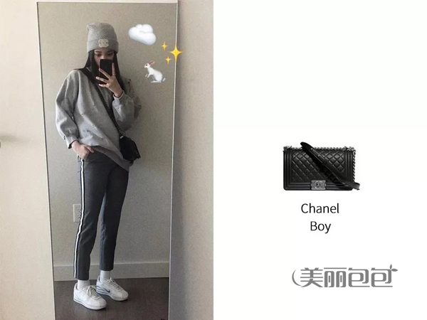 深圳高仿香奈儿包包 爱包女孩欧阳娜娜 最近爱背哪些品牌的包包
