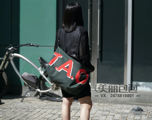 香奈儿 爱马仕 思琳等品牌 17款网红包包重量评测