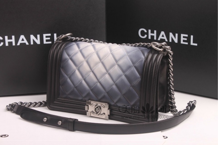 早春新款渐变色le boy chanel 原版羊皮香奈儿女包67086