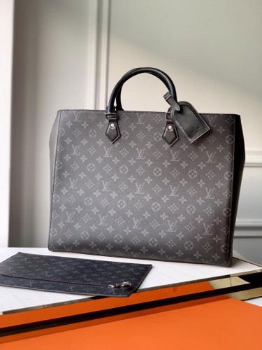 Shop Louis Vuitton Grand sac (M44733) by CITYMONOSHOP