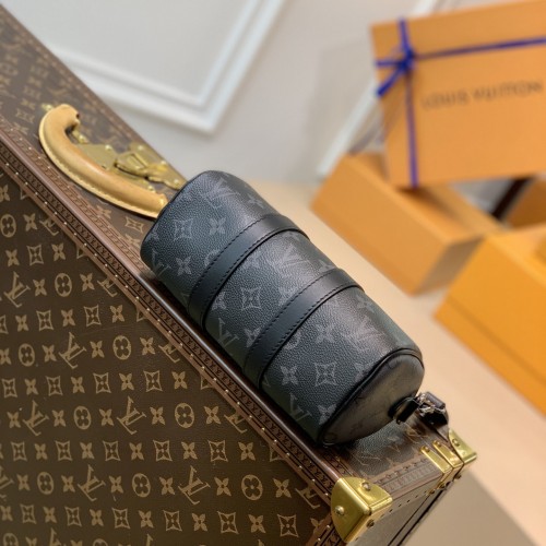Shop Louis Vuitton Keepall xs (M45947, M80950) by CITYMONOSHOP